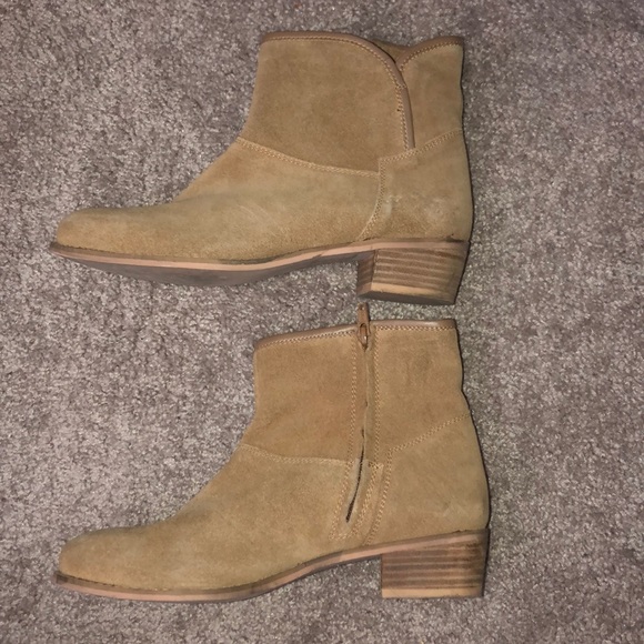 sketchers ankle boots